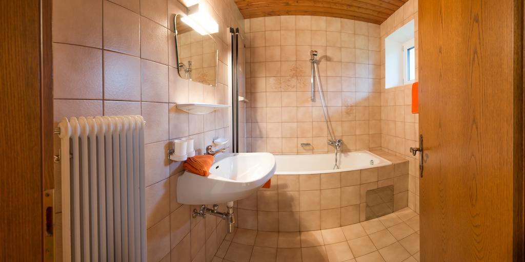 Pension Roasthof Neustift im Stubaital Rum bild